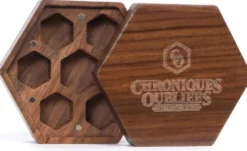 Boite à dés en bois - Chroniques Oubliées 2ème Edition