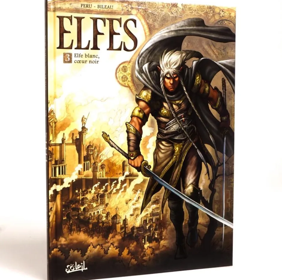 Elfes T03 : Elfes Blanc, Coeur noir