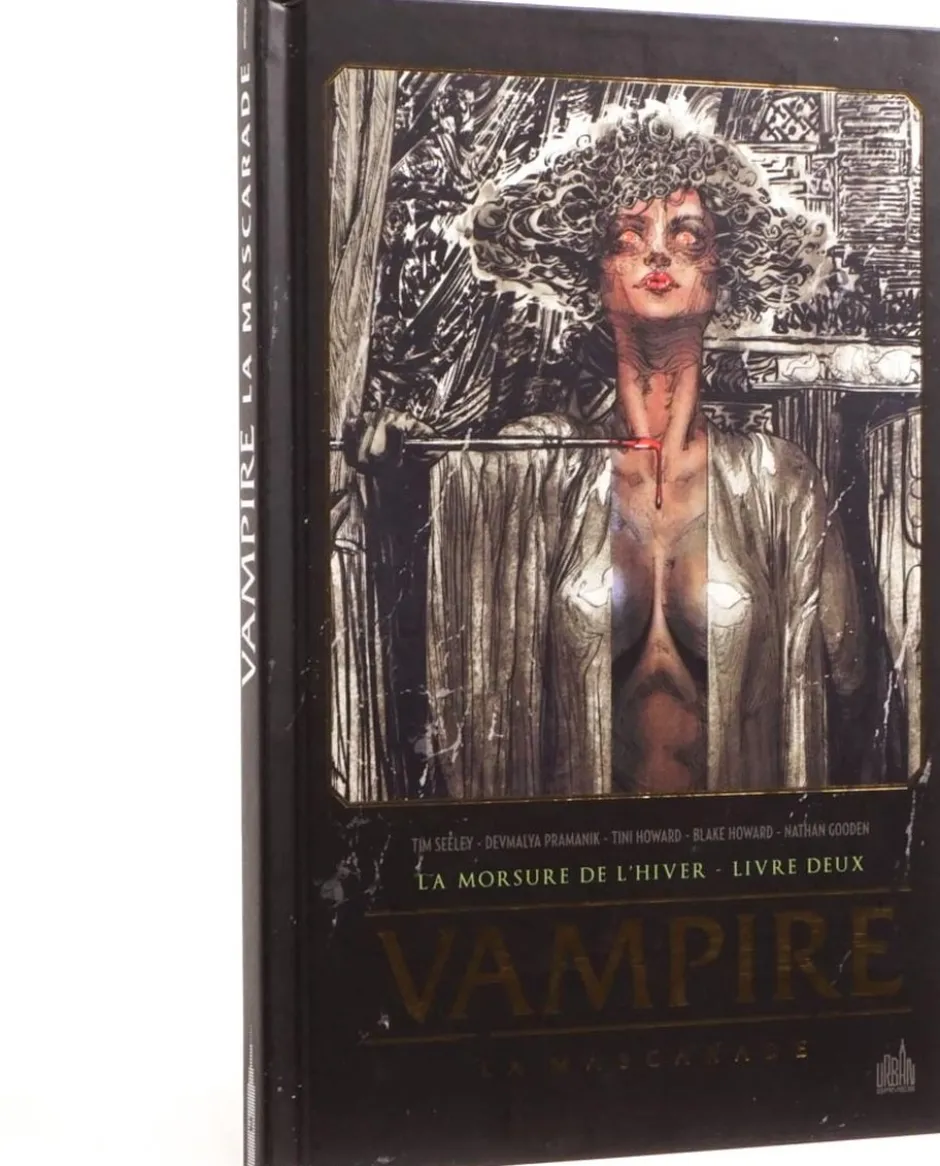 Vampire La Mascarade : La morsure de l'hiver Livre 2